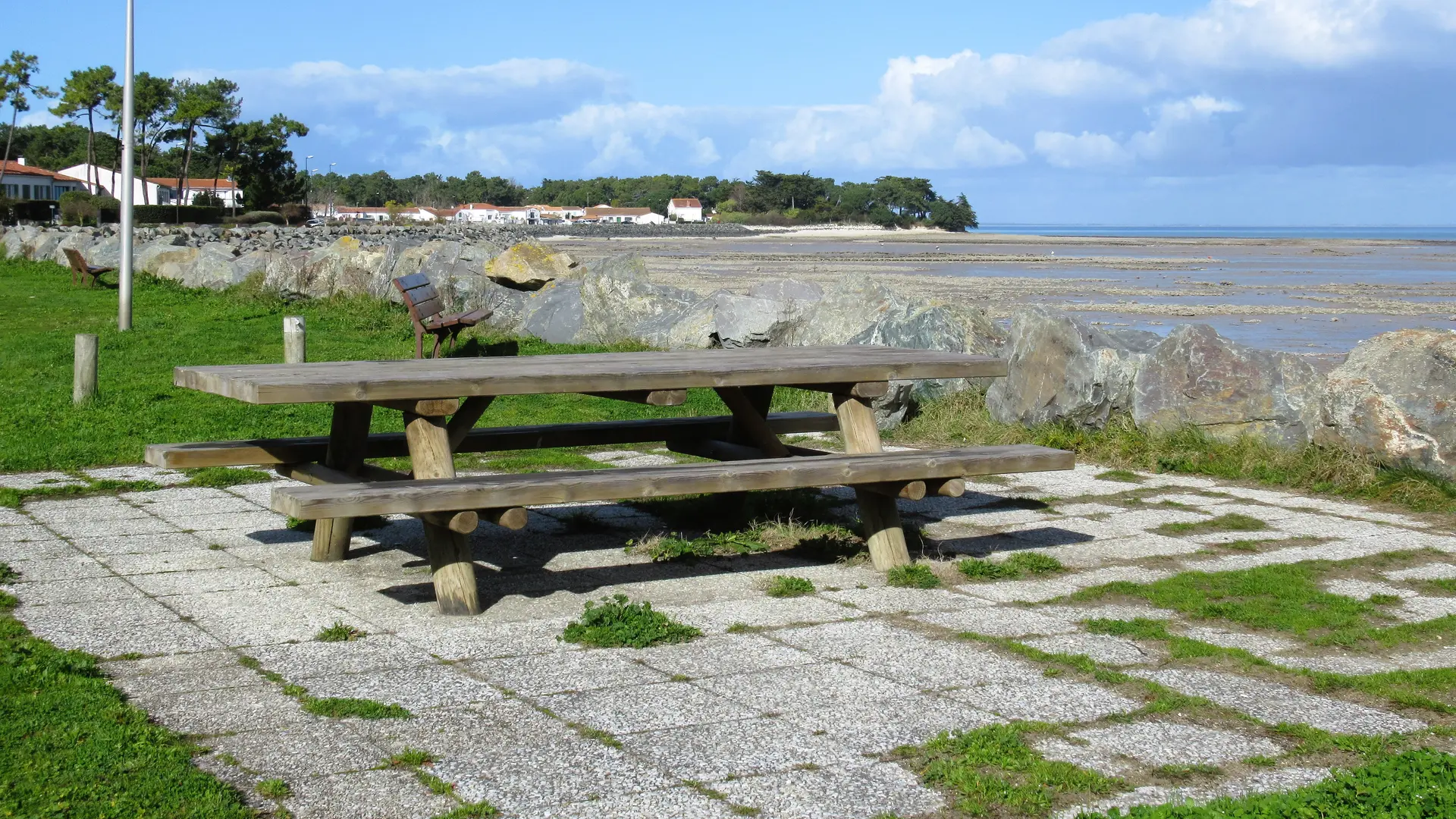 Table pique-nique corniche sud