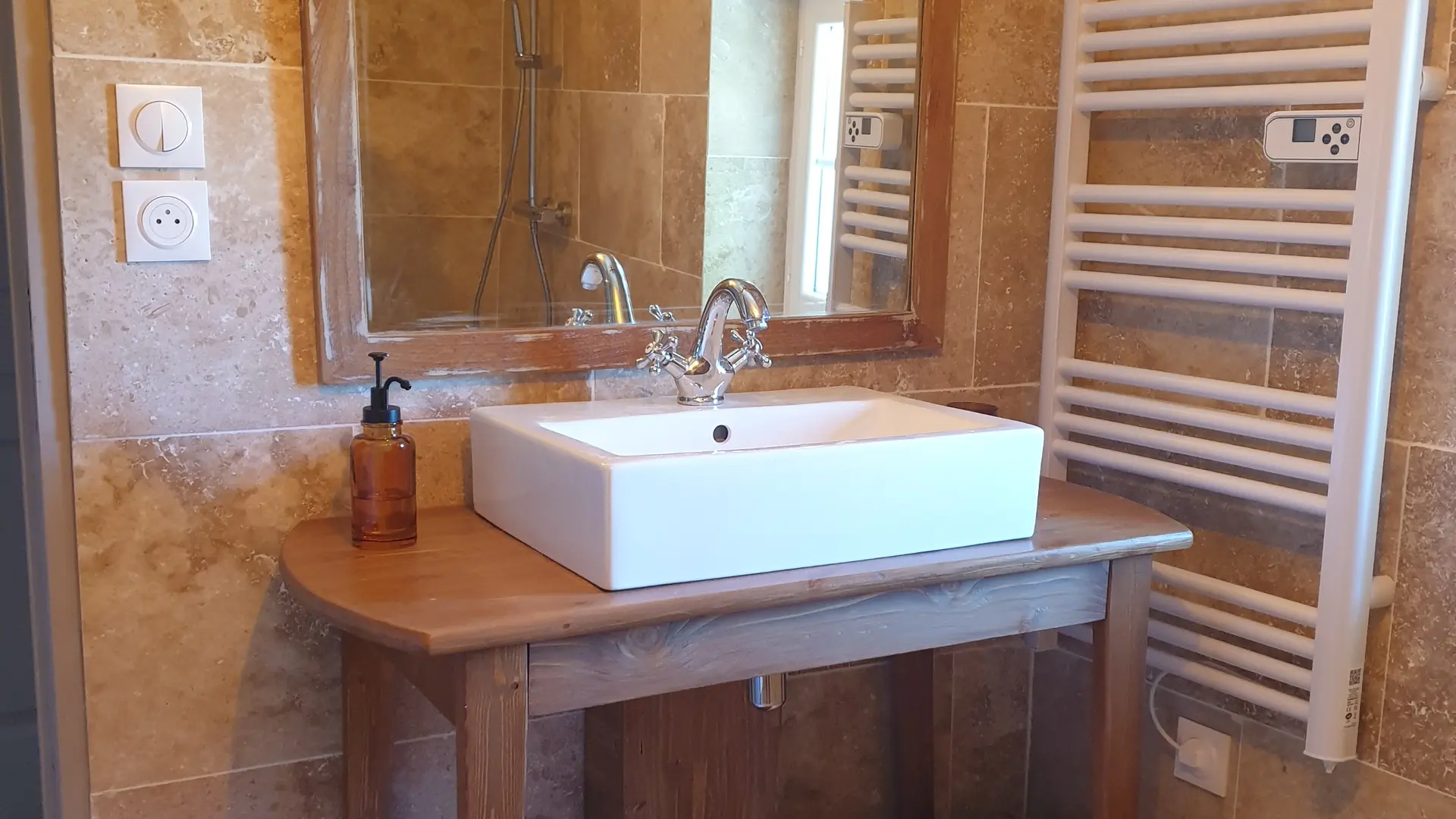 Mas du Recati  chambre Rêve - Salle d'eau