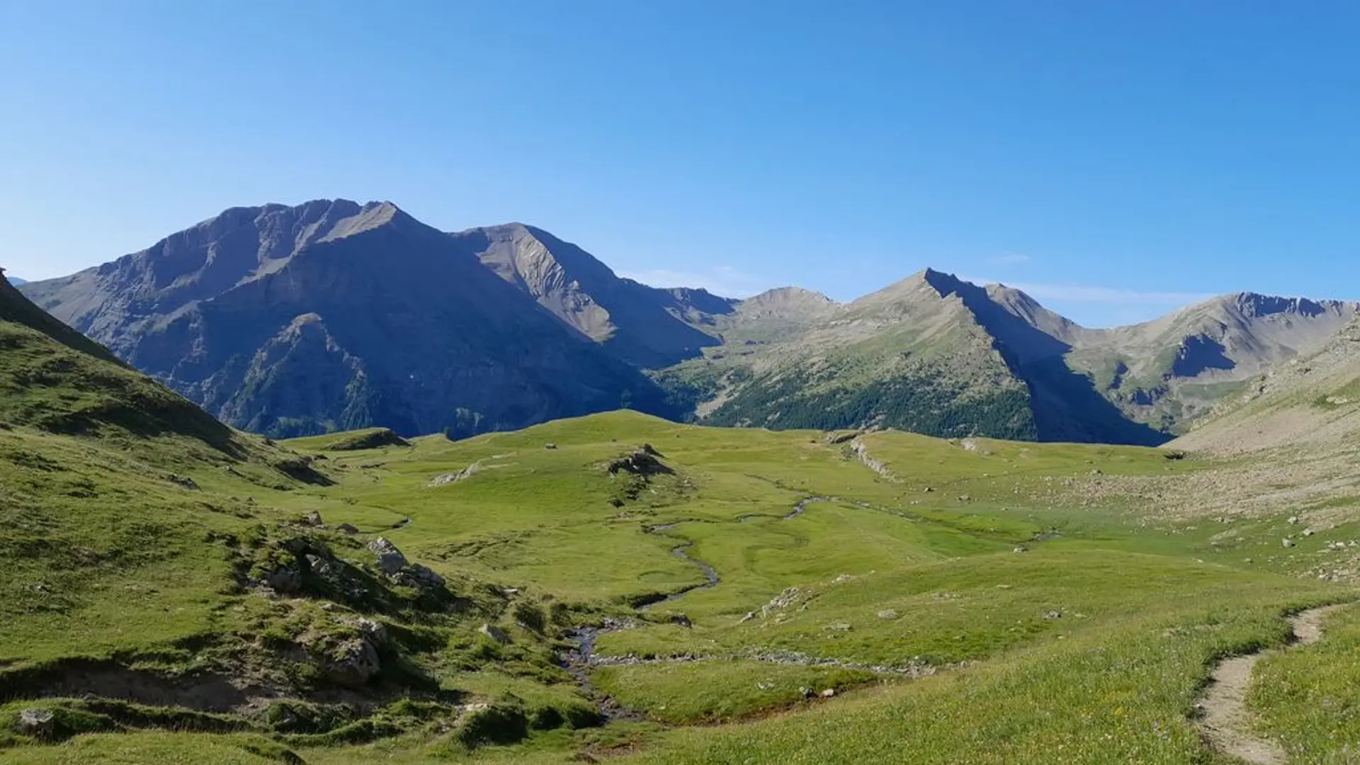 Arrivée sur le vallon suspendu