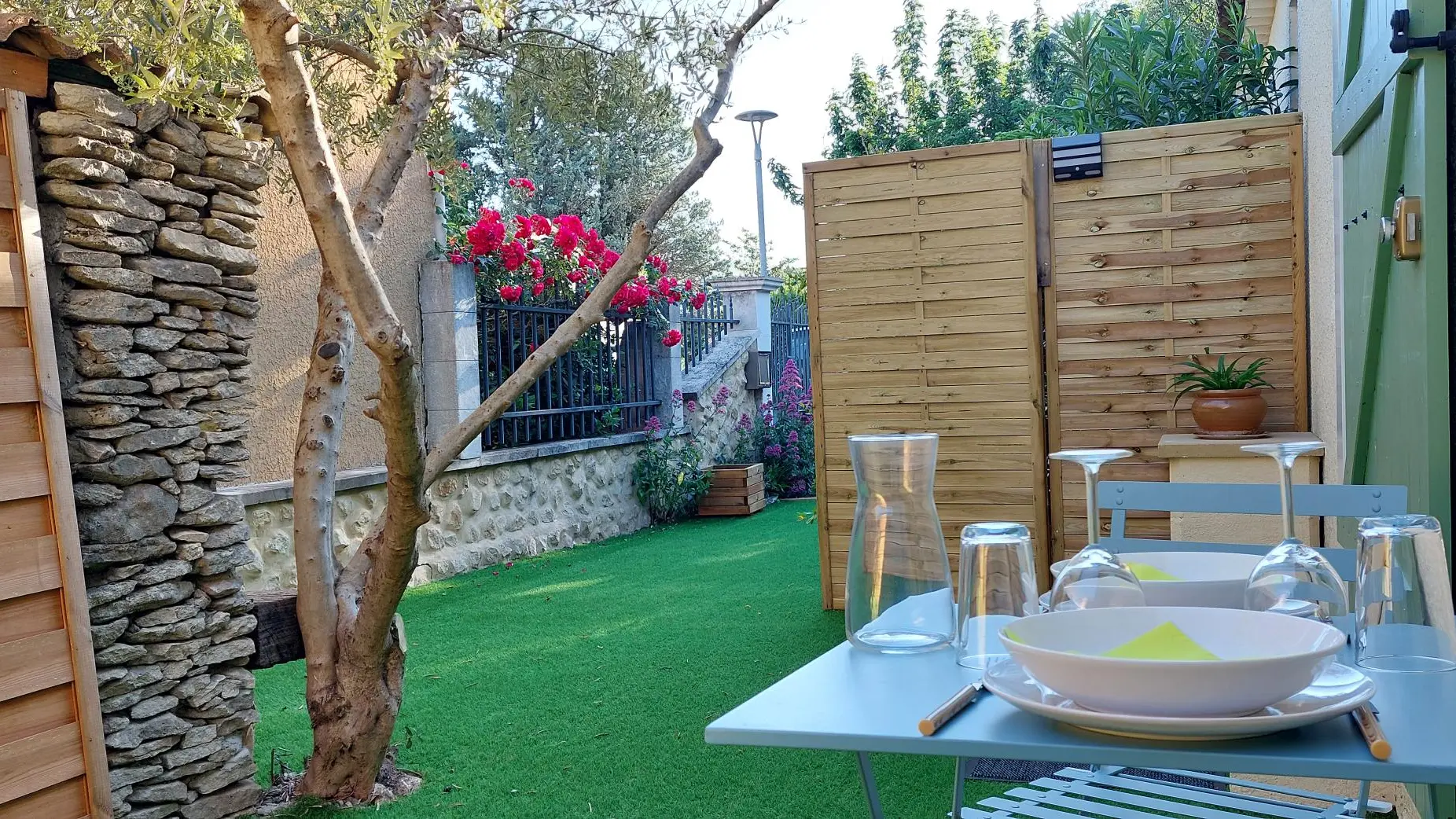 Gite de l'olivier terrasse