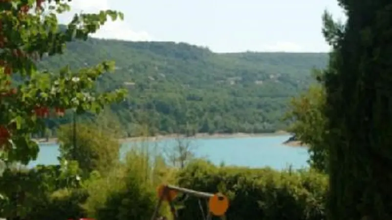 Jardin et jeu pour enfant