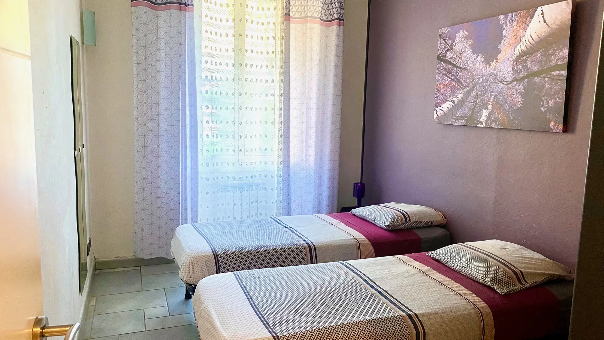 Chambre 2 lits 1 place