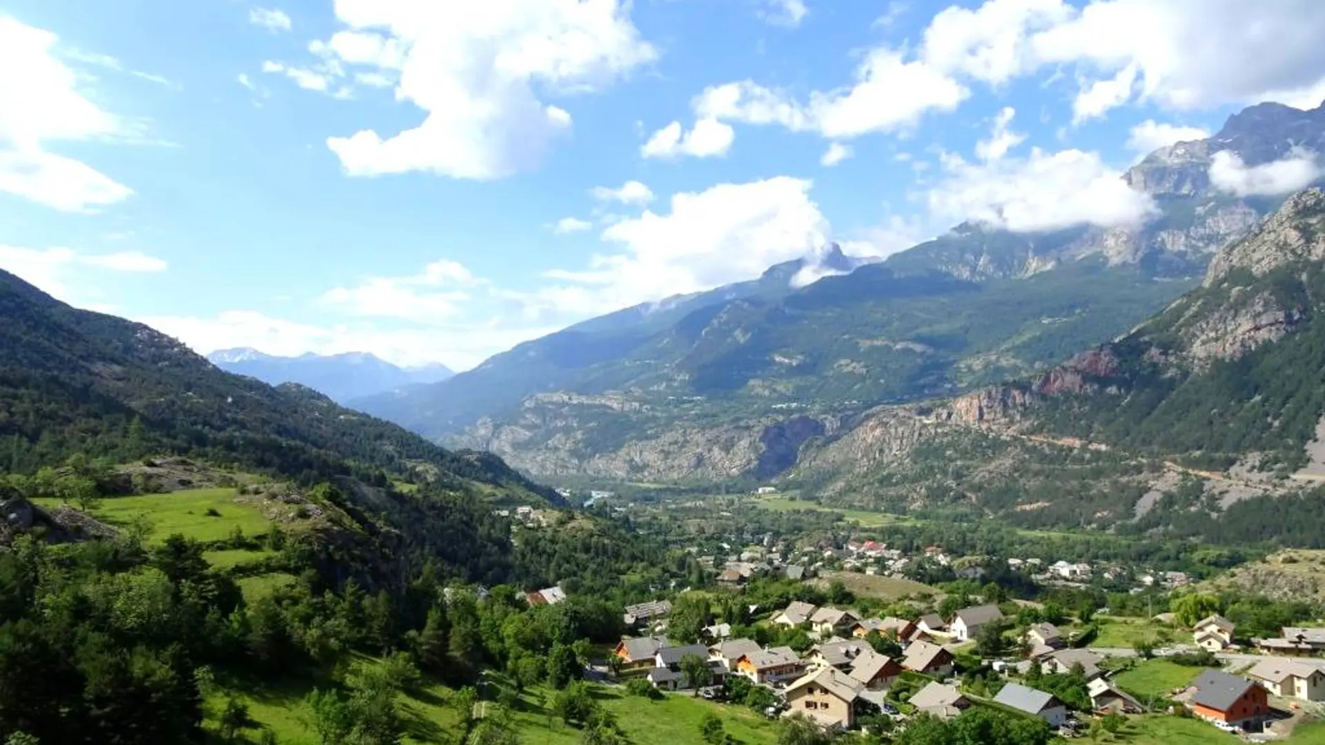 Vue sur la vallée de la Durance