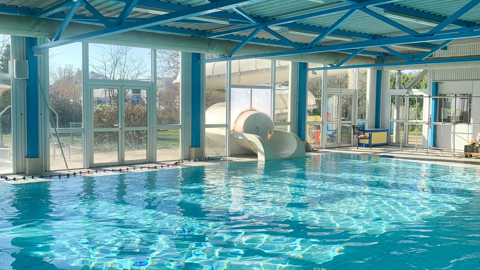 La Bull'Aquatic - Châteauneuf-de-Gadagne_Châteauneuf-de-Gadagne bassin