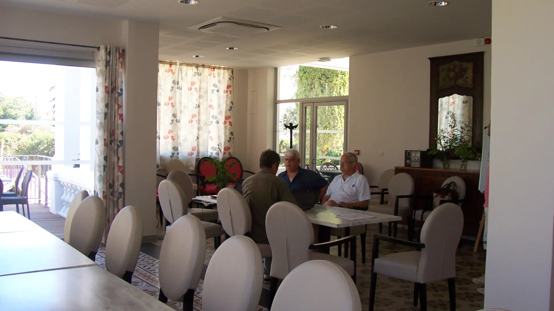 Villa Les Fleurs - La Seyne - La Salle à manger