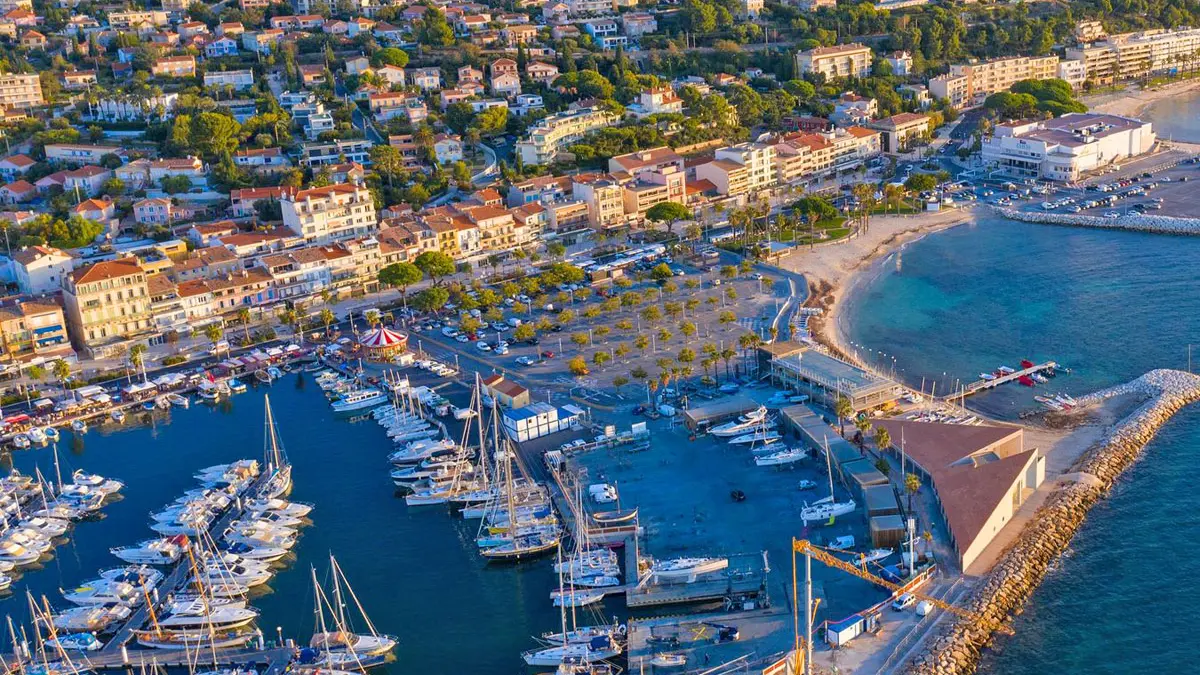 Vue aérienne de Bandol