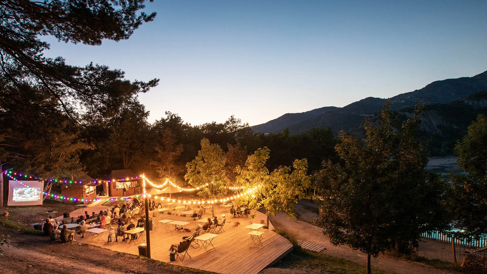 Camping Huttopia Lac de Serre-Ponçon