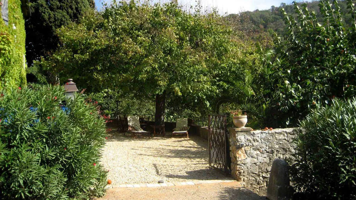 Entrée - Le Mas du Pèlerin - Auribeau sur Siagne - Gîtes de France Alpes-Maritimes