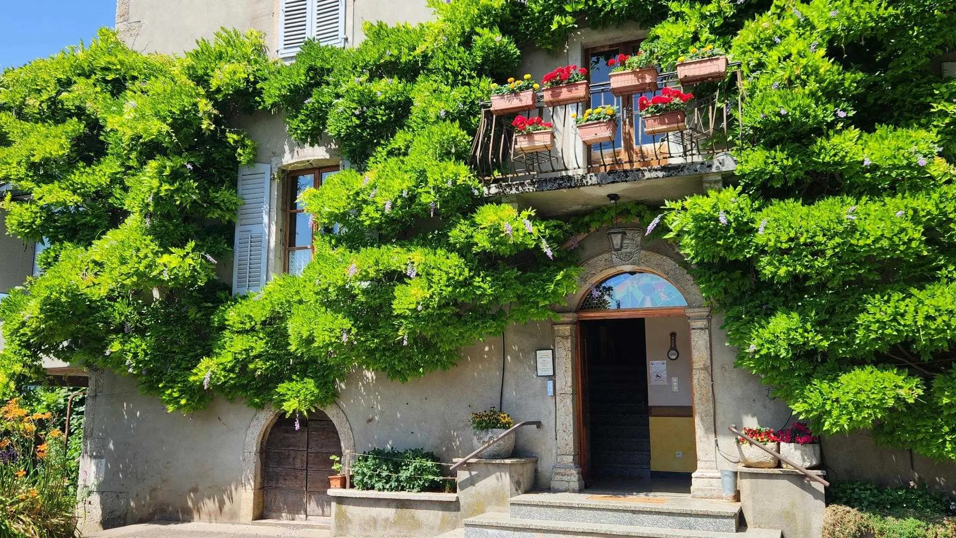 Entrée de la maison.