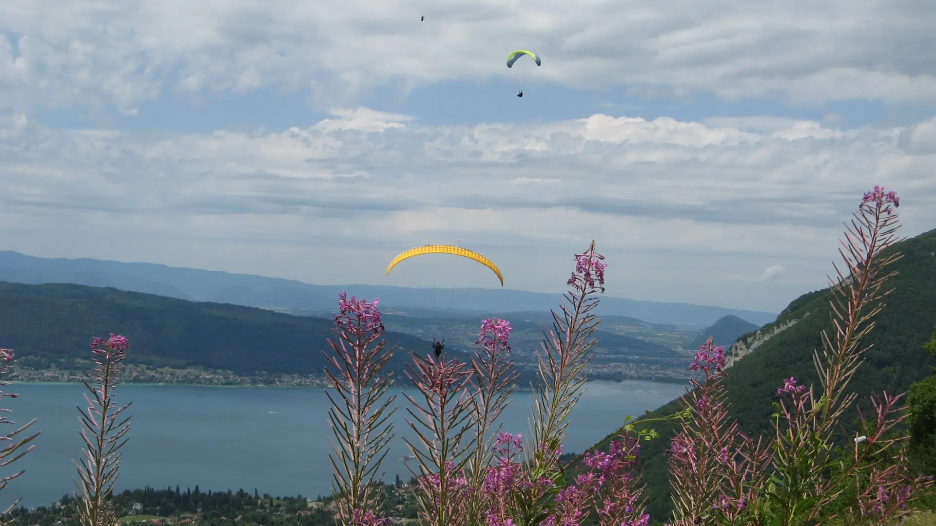 Camping avec vue sur lac Annecy