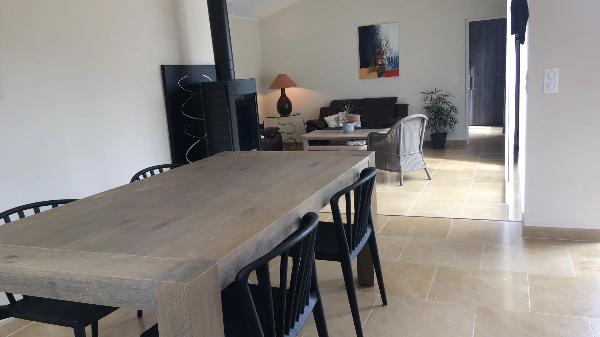 salle à manger vue salon