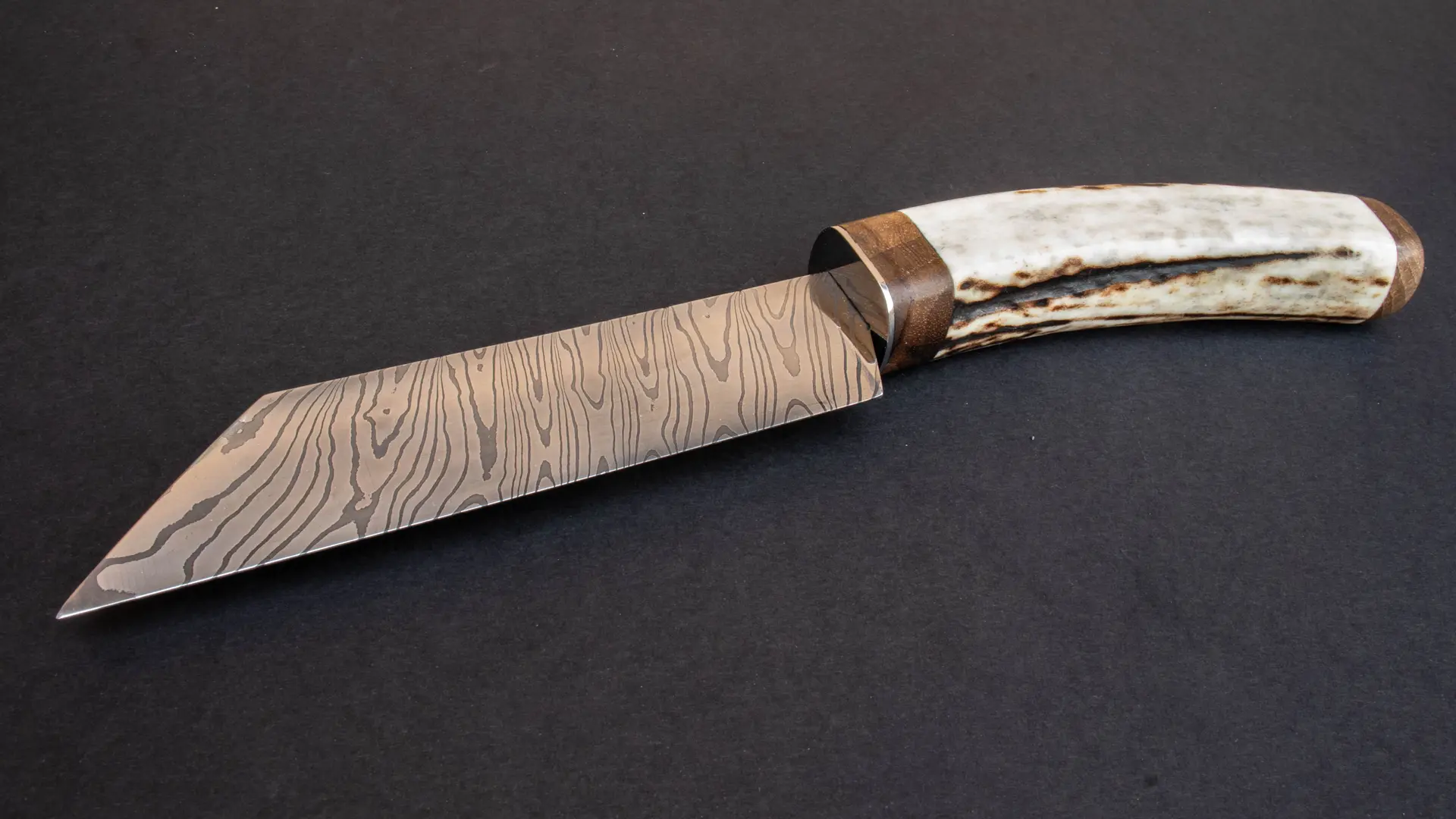 sax scandinave ( lame en acier damassé torsadé )