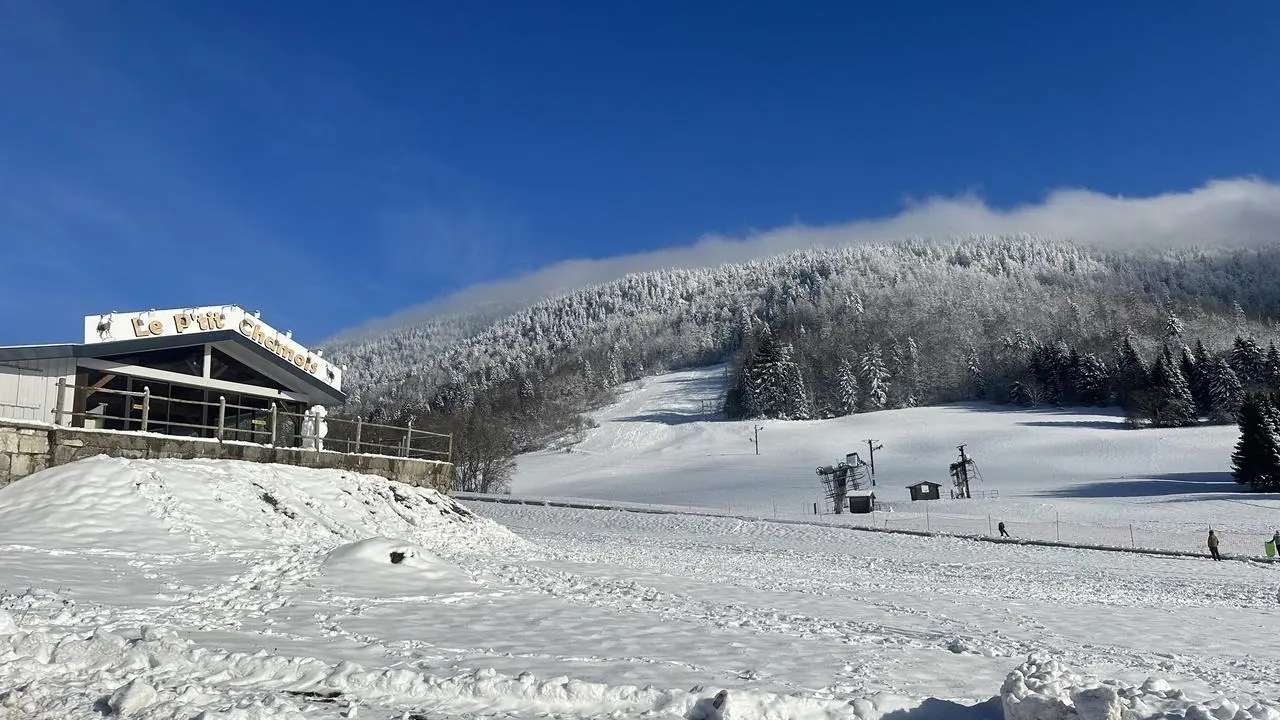 à 2 pas des pistes et des montagnes