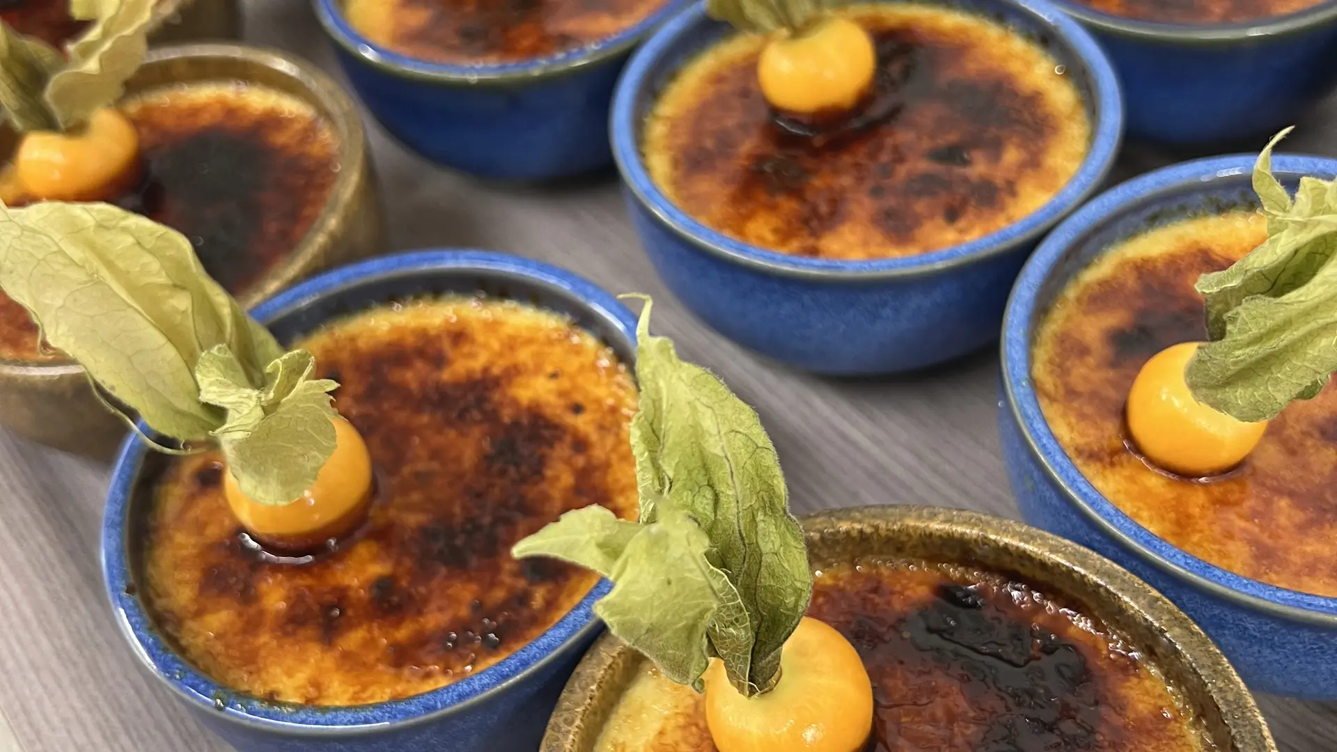 Selbstgemachte Crème brûlée