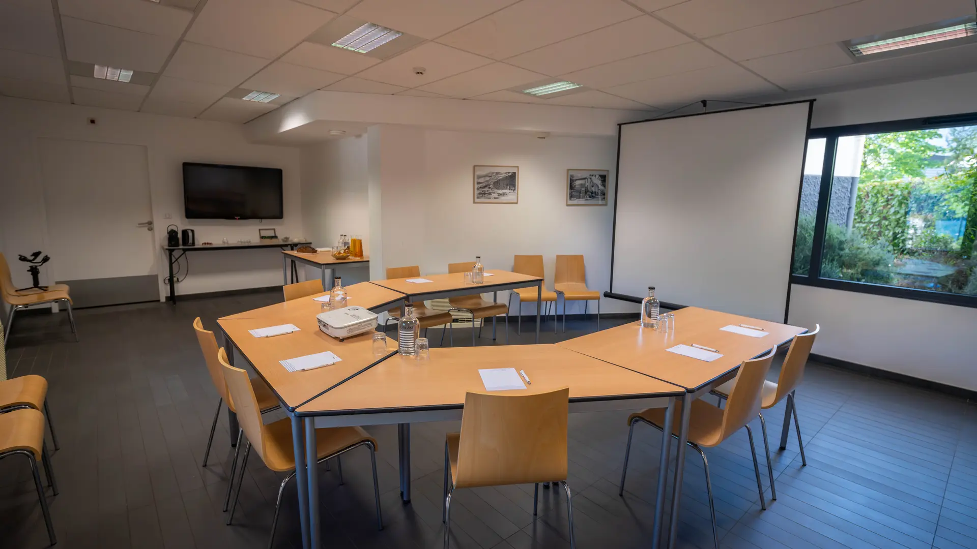 Petite salle de réunion