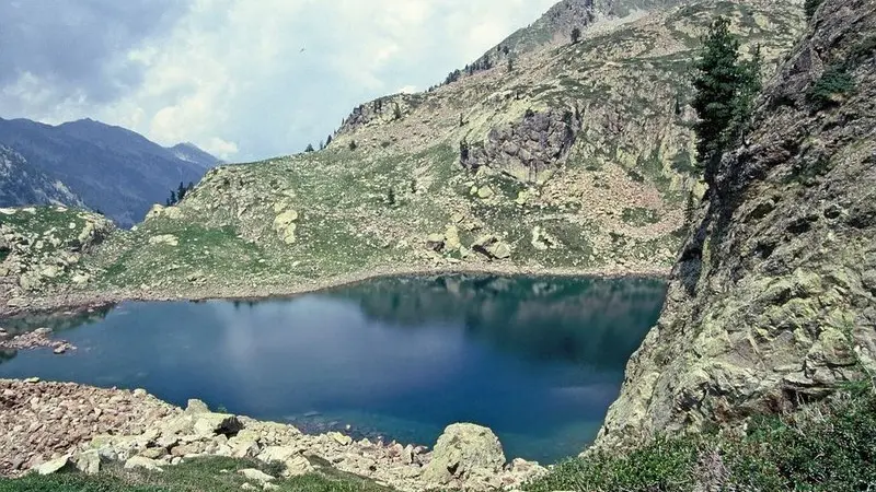 Randonnée Malinvern. Le lac du Malinvern qui culmine à 2938 mètres