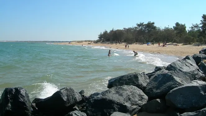 Plage de Trousse Chemise