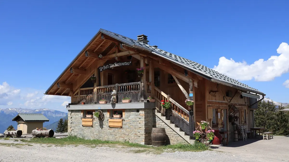 Vue sur la façades des Fontanettes