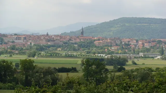 Vue depuis les côteaux Mirabel