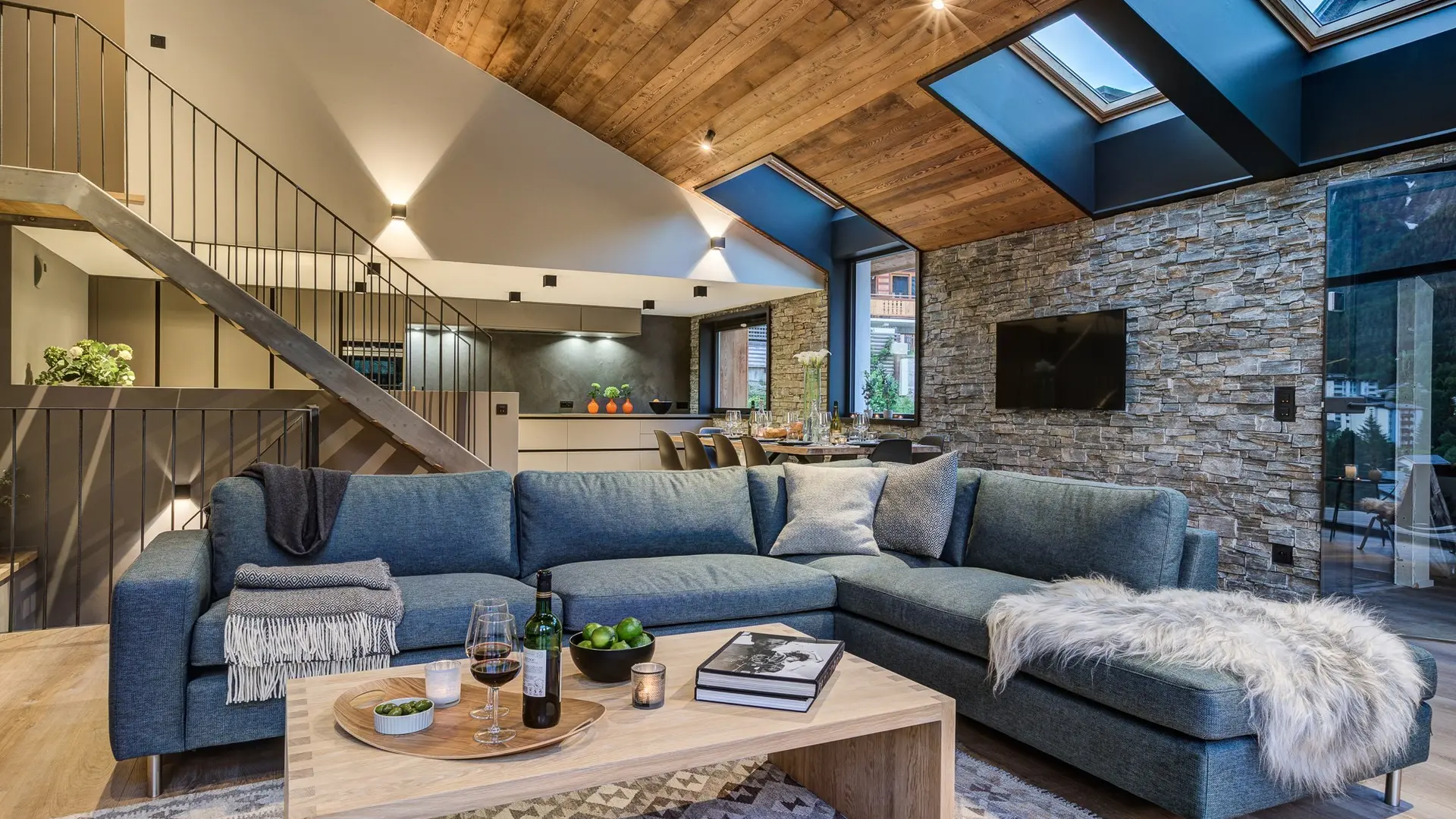 Séjour spacieux avec vues impressionnante du glacier des Bossons