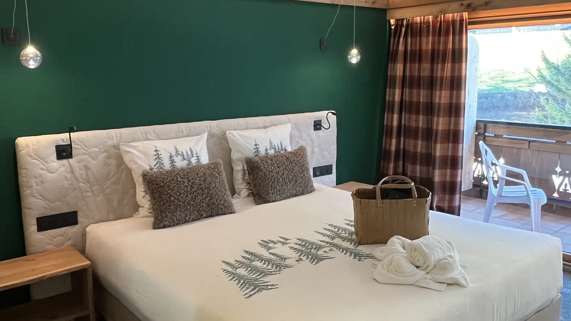 Chambre_Hôtel Macchi_Châtel