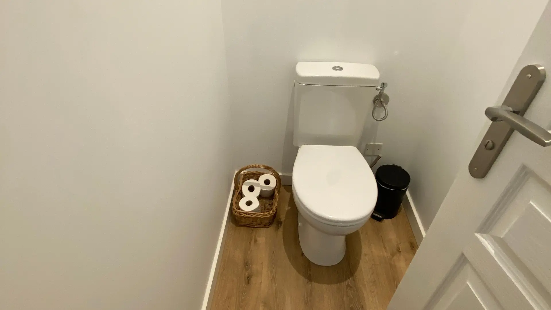 Toilettes indépendants (1 er étage)