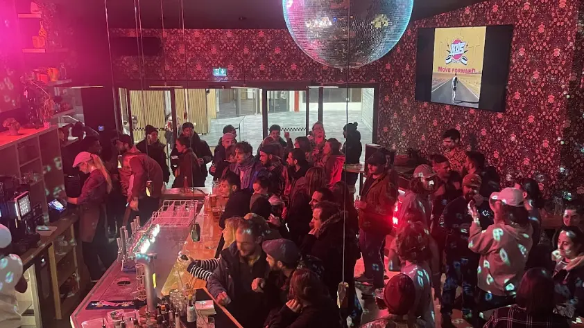 Les Tontons - Le Bar_Val-d'Isère