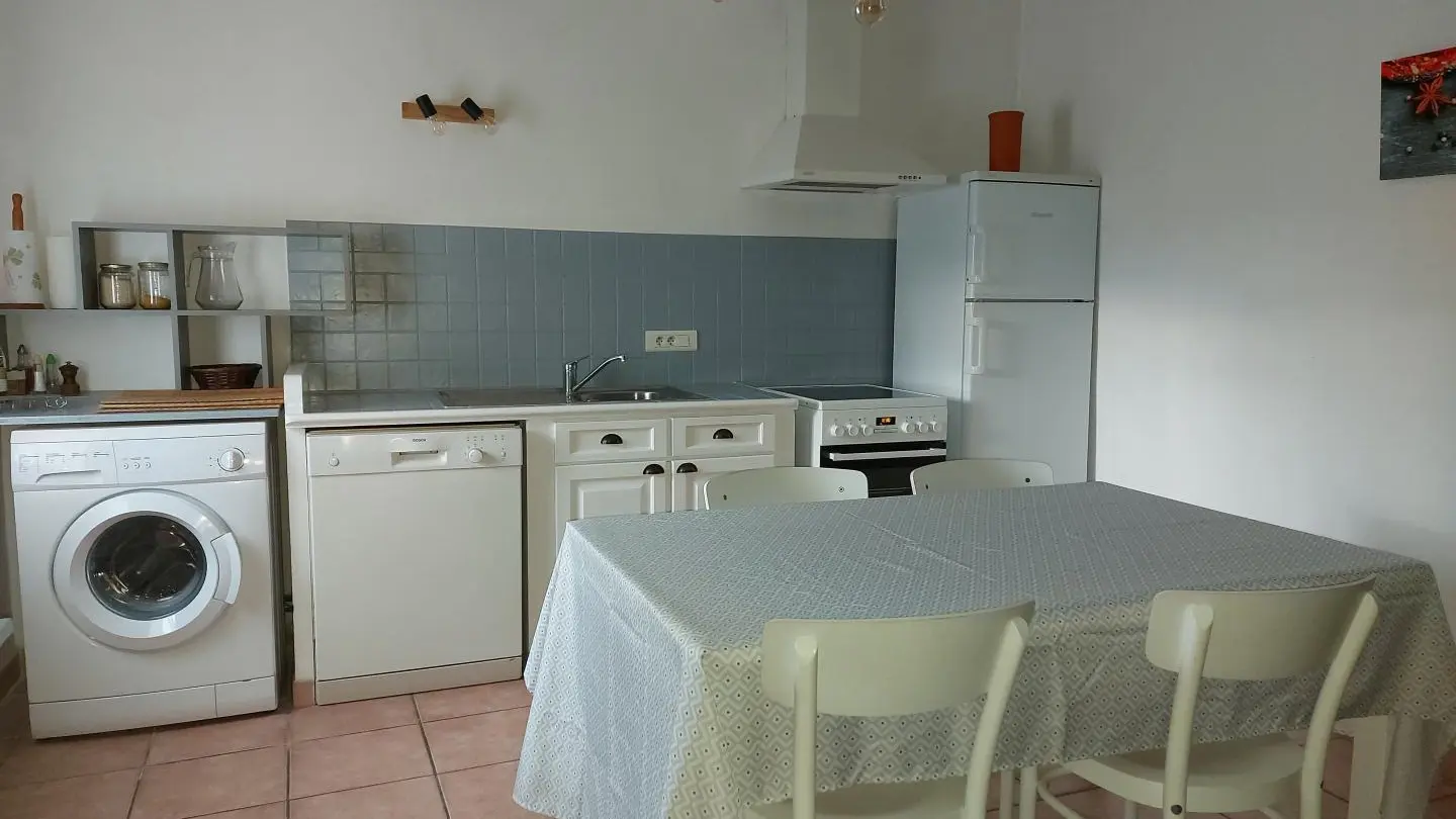 La cuisine/repas lumineuse