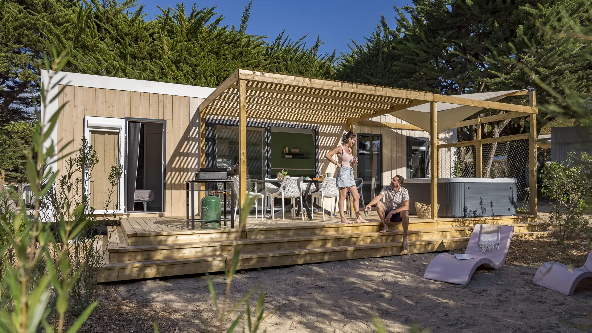 Terrasse premium avec jacuzzi privatif