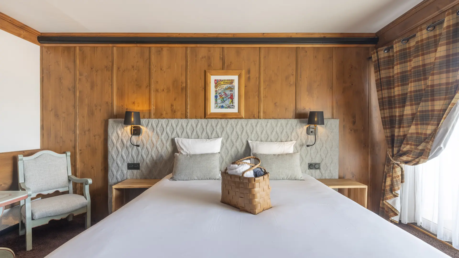 Chambre_Hôtel Macchi_Châtel