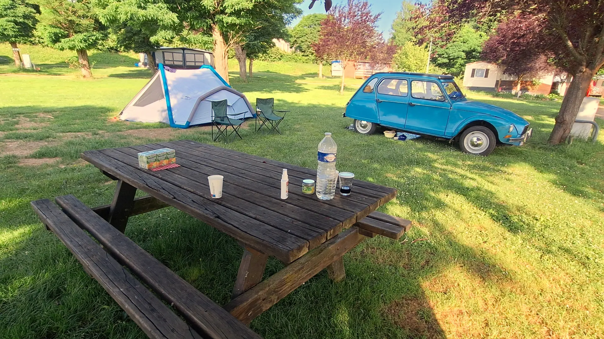 Emplacement Camping