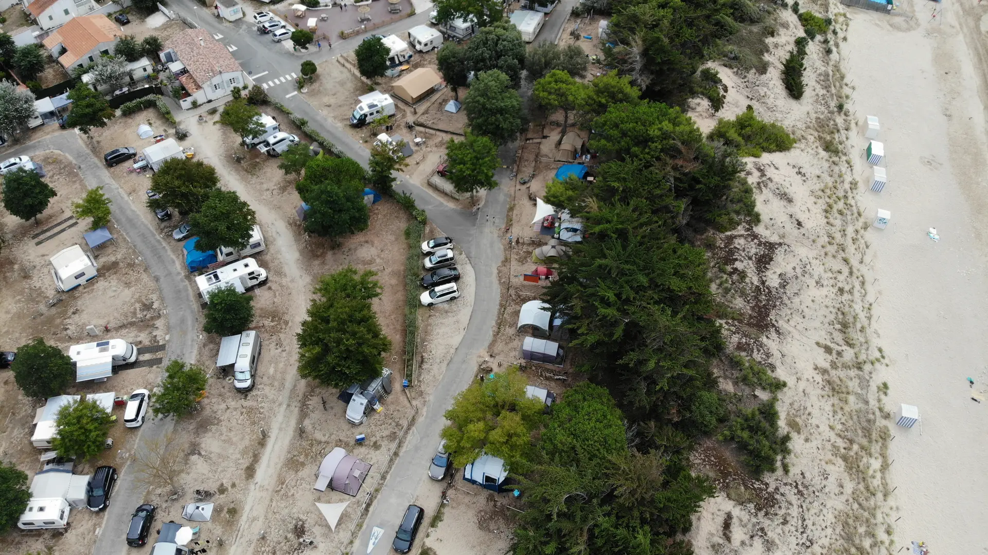 Vue aérienne du camping municipal Le Remondeau