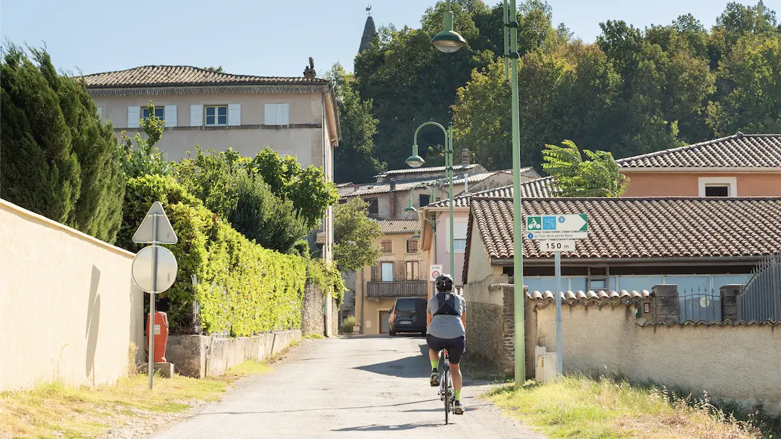 Le tour de la petite Raye