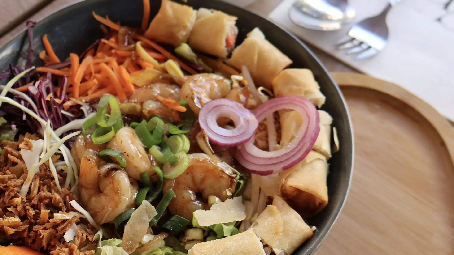 boboun avec sauce nuoc man