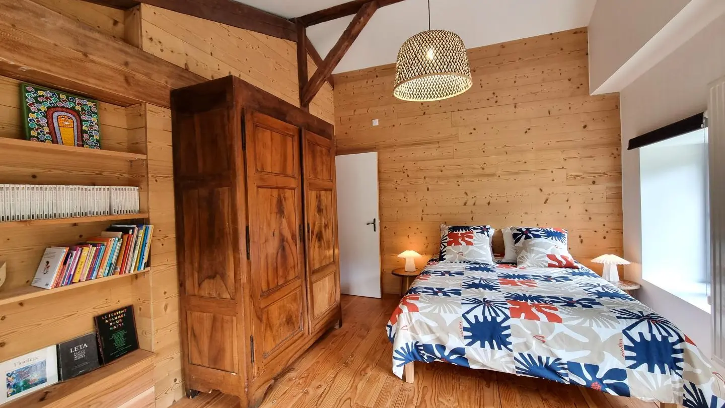 Chambre 3 : un lit 160.