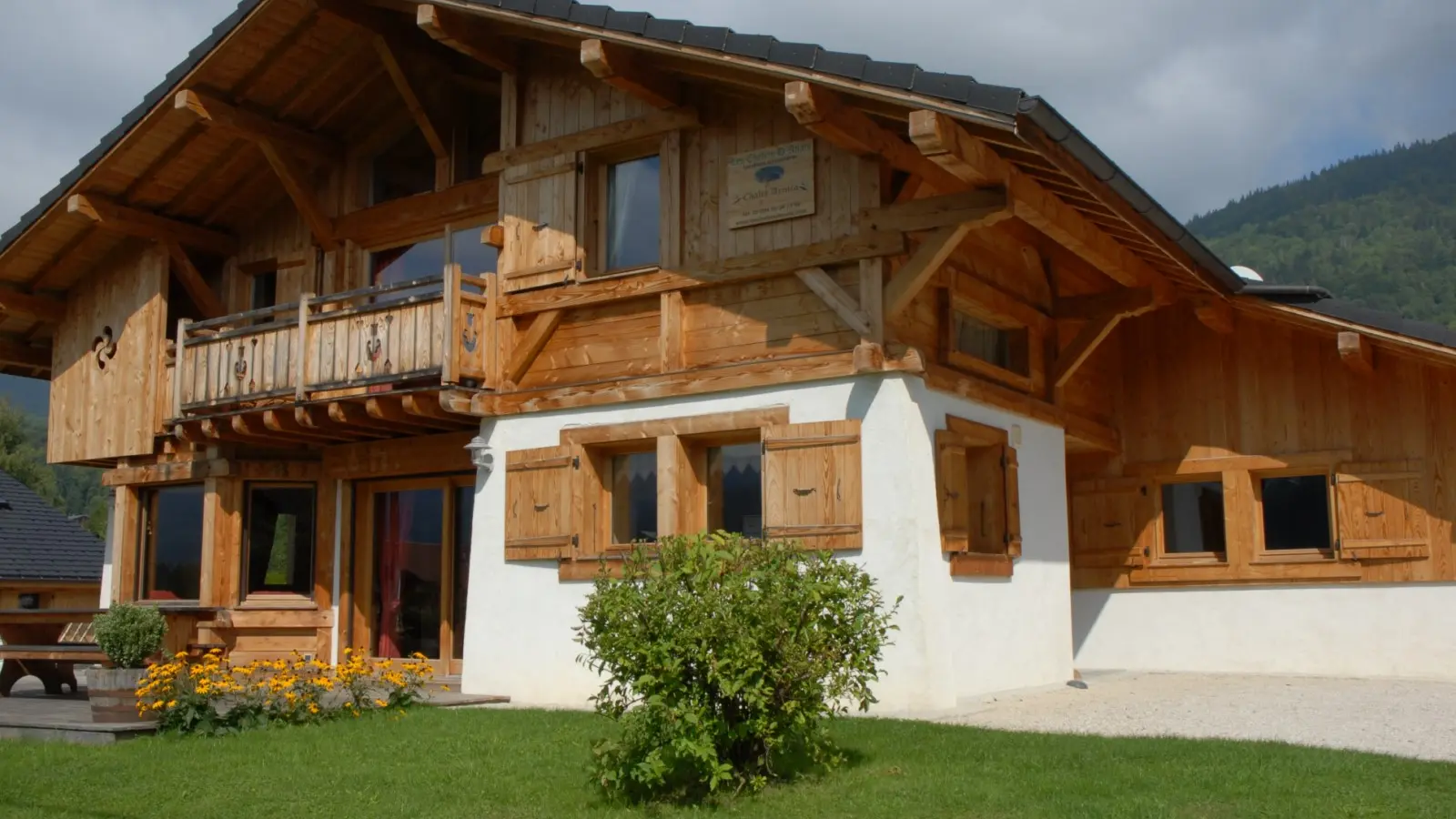 Chalet exterieur étét