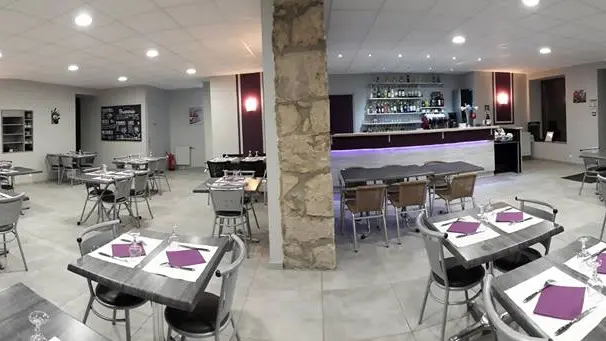 Restaurant l'Entracte à St Bonnet le Château