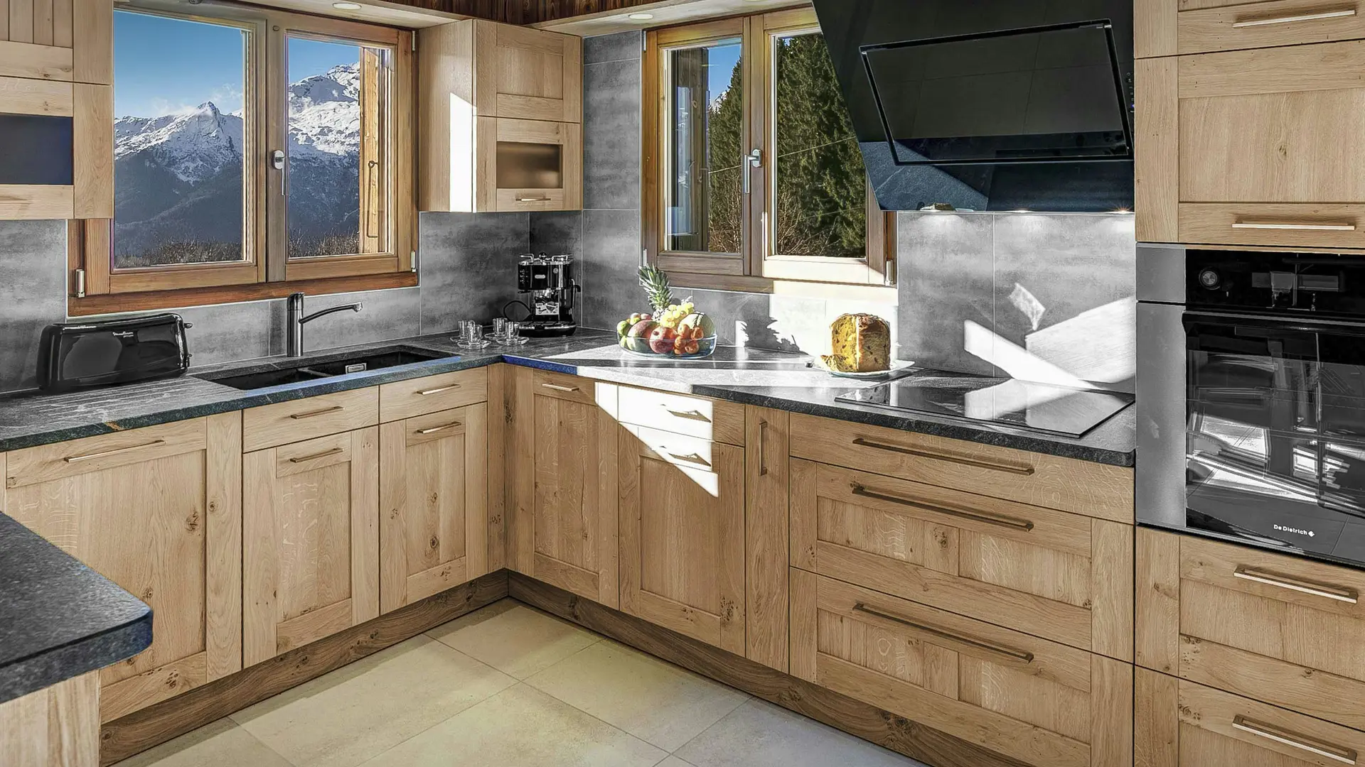 Chalet Pralor Le Peille - OVO NETWORK