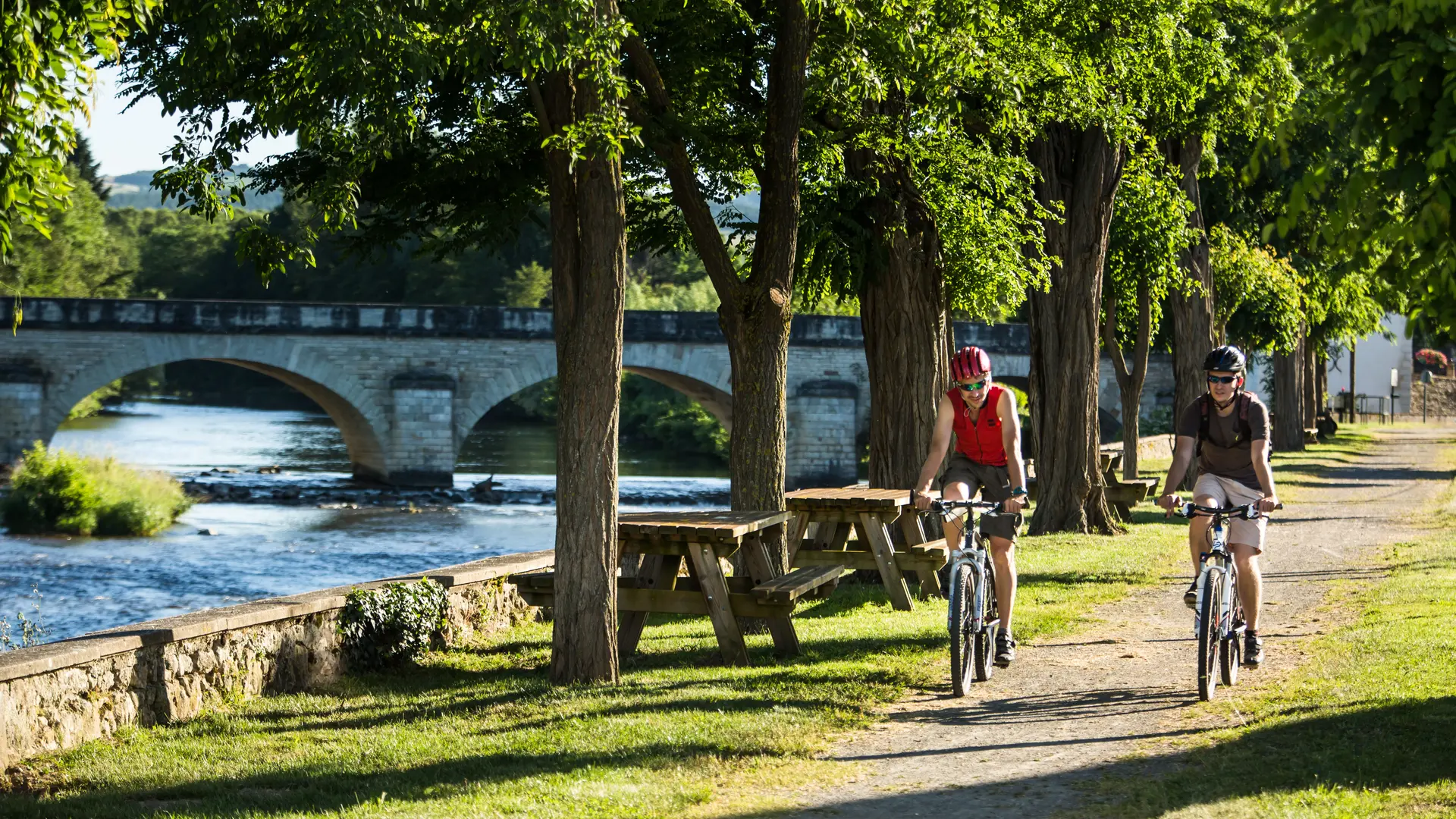 En bord de Sioule à Ebreuil