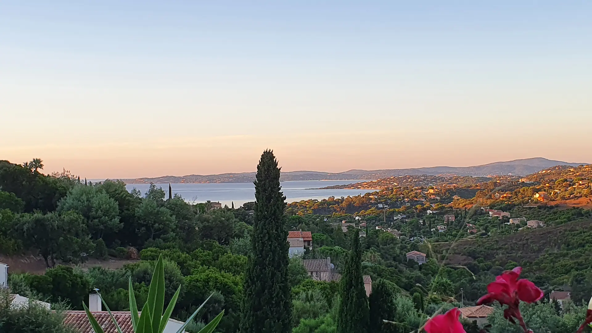 Vue mer depuis terrasse