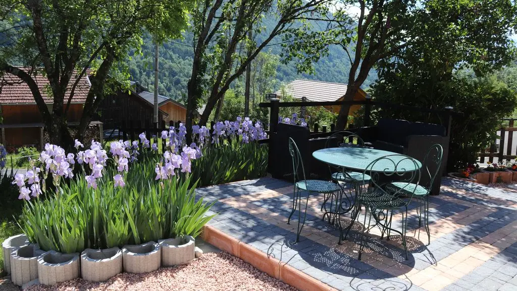 Terrasse (vue depuis la chambre)