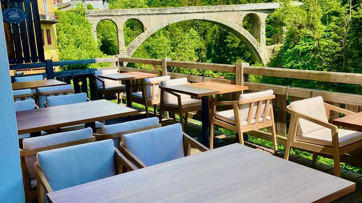 vue sur la terrasse du restaurant