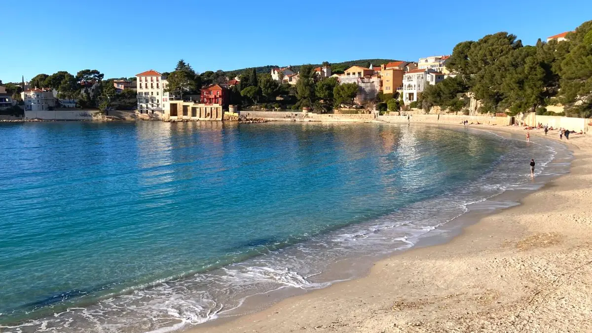 Plage Renecros Bandol