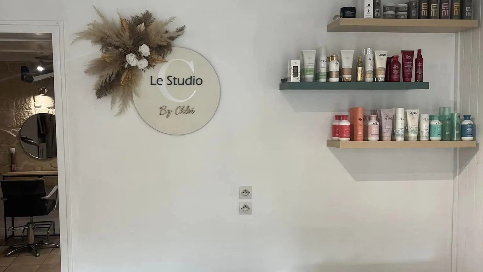 Prise de vue de l'intérieur du salon