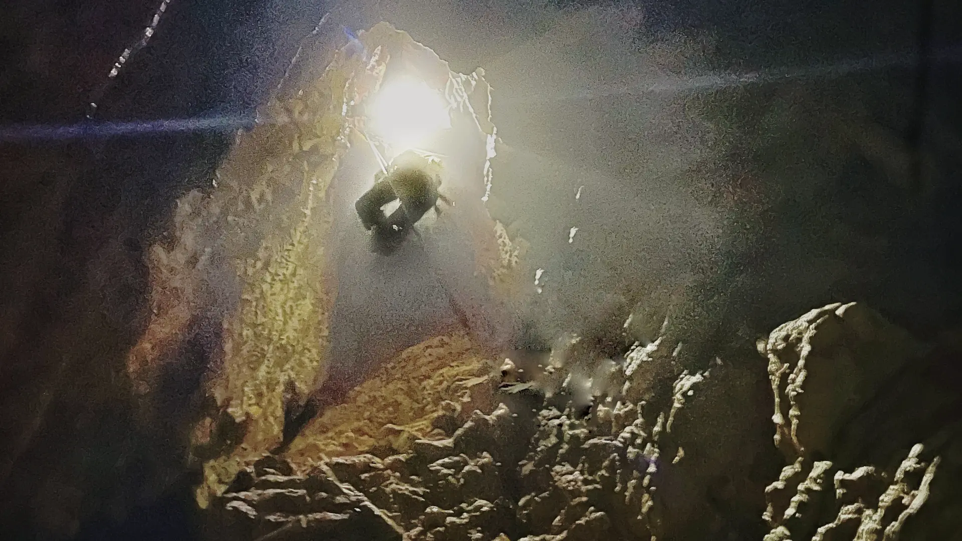 Grande course au Chourum du Camarguier - Spéléologie