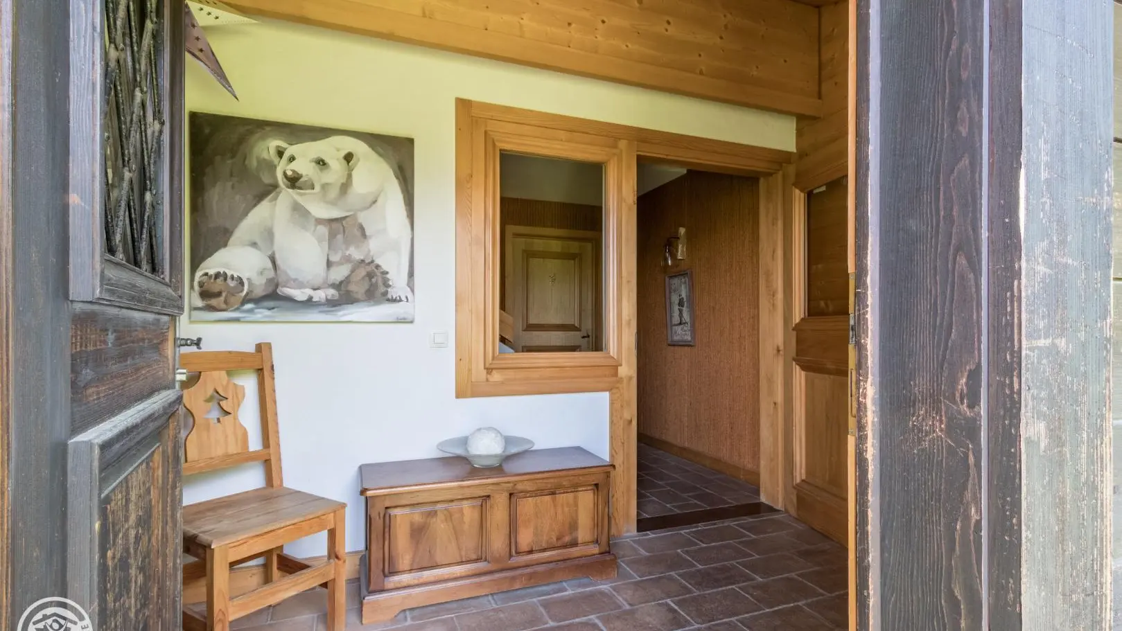 Entrée commune aux 3 appartements