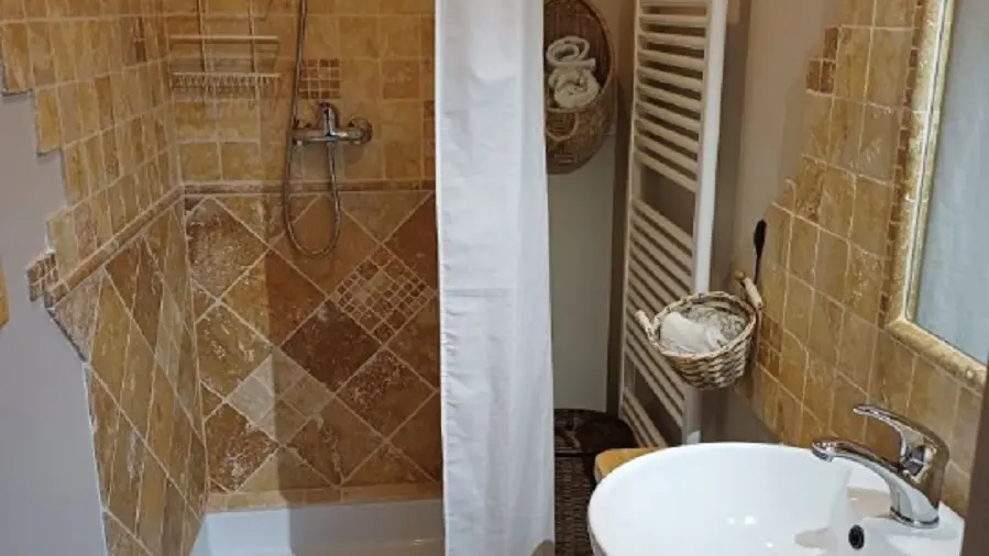 La salle d'eau - Chambre 2