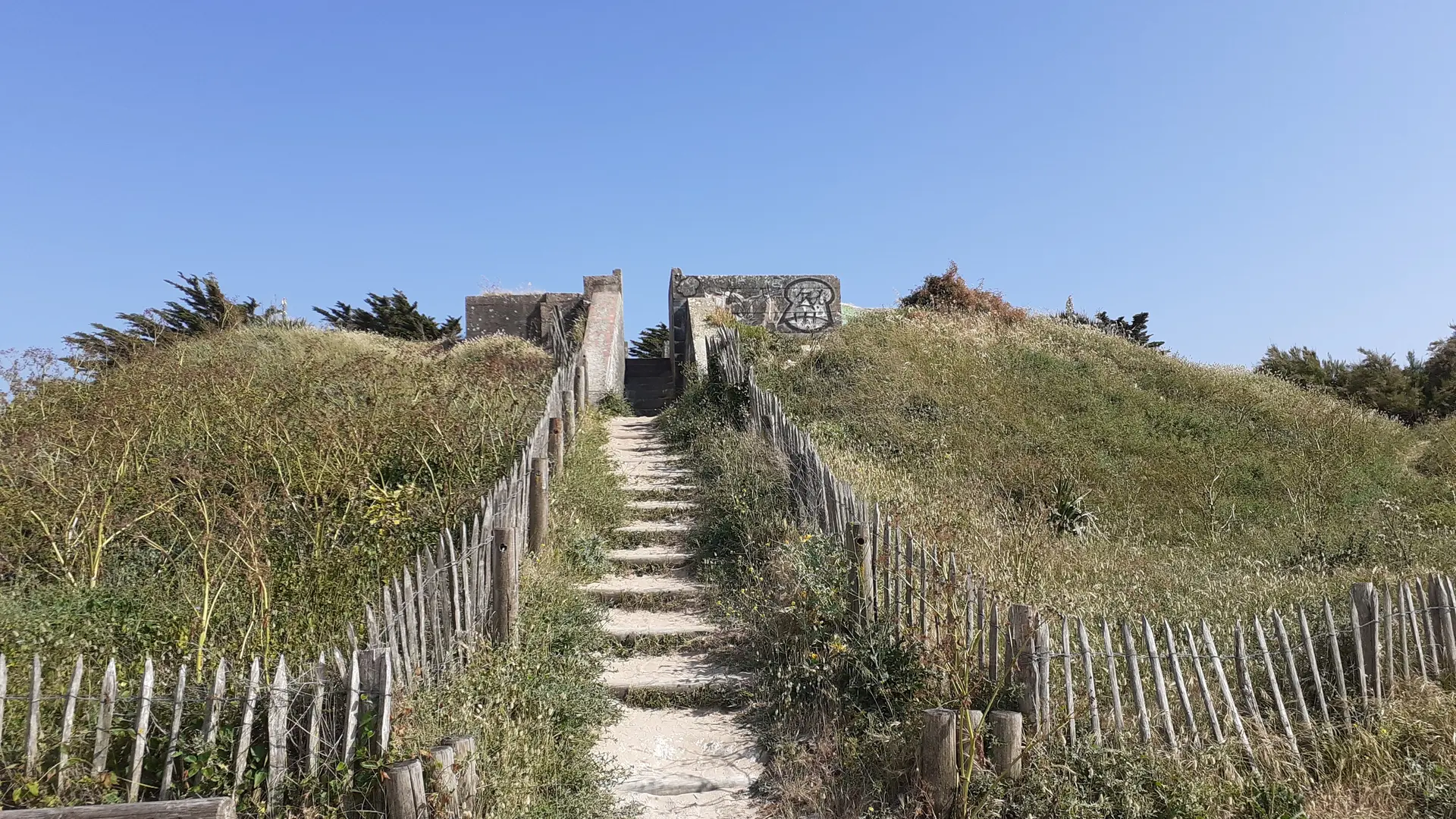 Bunker de la plage de la Salée - Accès