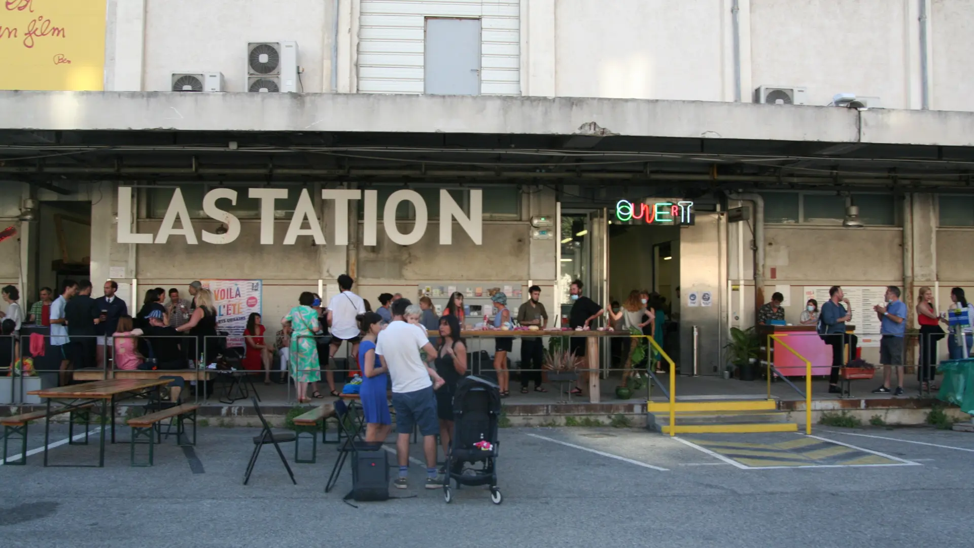 Vue de la façade de La Station