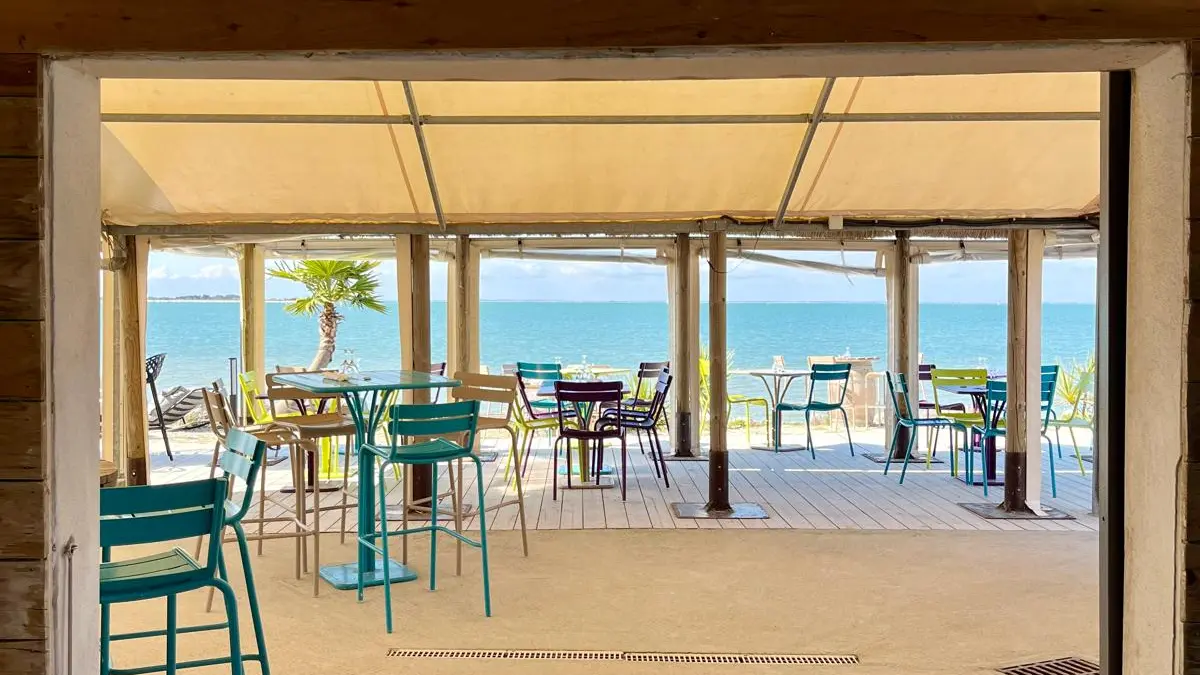 The terrace with sea view